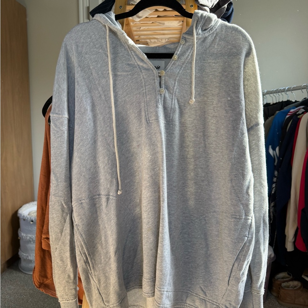 Aerie Light Gray Buttoned Hoodie
